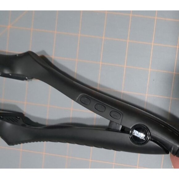 Keratin Complex Hair Straightener black 450°F Adjustable Temp Professional - Picture 9 of 14